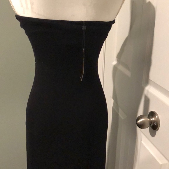 BCBGMAXAZRIA - Picture 4 of 7